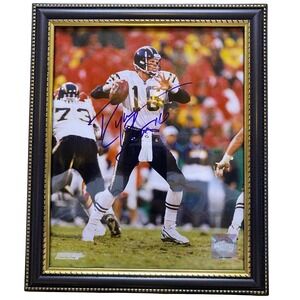 Ryan Leaf Autographed Photo San Diego Chargers Football #16 1998-2001‎ Framed